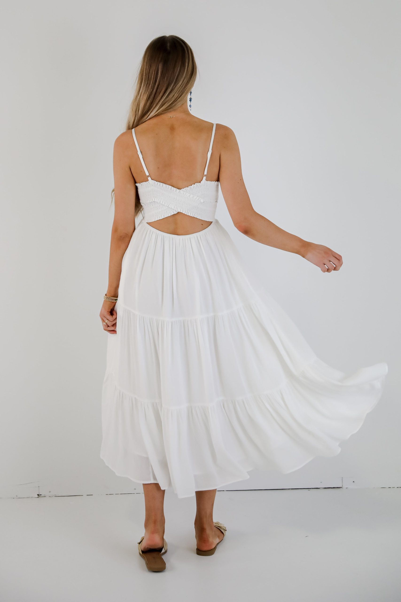 shopdressup_white_tiered_maxi_dress-15_d98483c2-092f-4e10-b02f-7675cc9cdce1.jpg